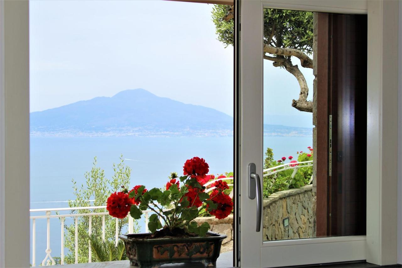 Mirasorrento Villa Екстериор снимка